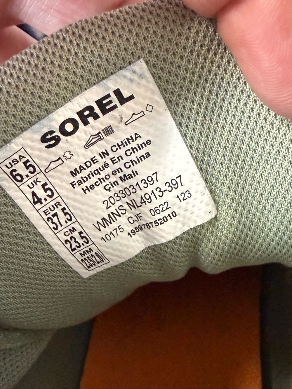 Out N About Wedge [Stone Green/Sea Salt] Ribbon laces size 6.5 like new!! - Picture 8 of 8
